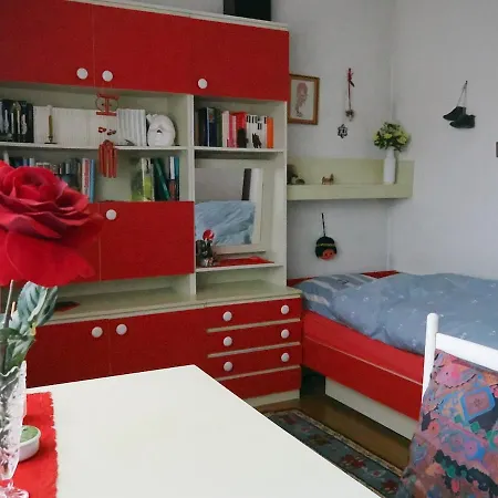 Vintage Charm With Comfort
