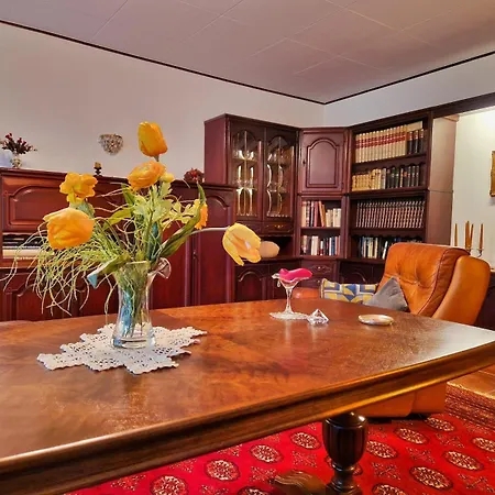 Vintage Charm With Comfort Holiday home Bernkastel-Kues