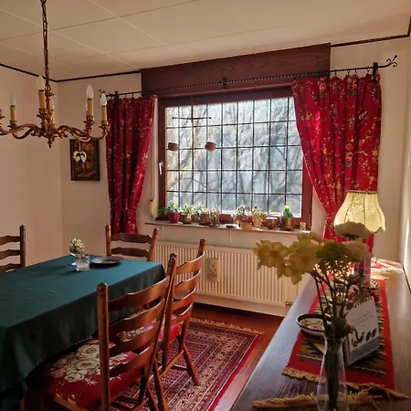 Vintage Charm With Comfort Bernkastel-Kues