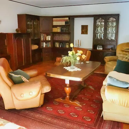 Vintage Charm With Comfort