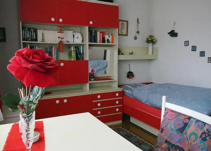 Vintage Charm With Comfort