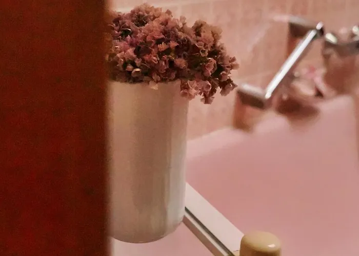 Vintage Charm With Comfort Casa de Férias *